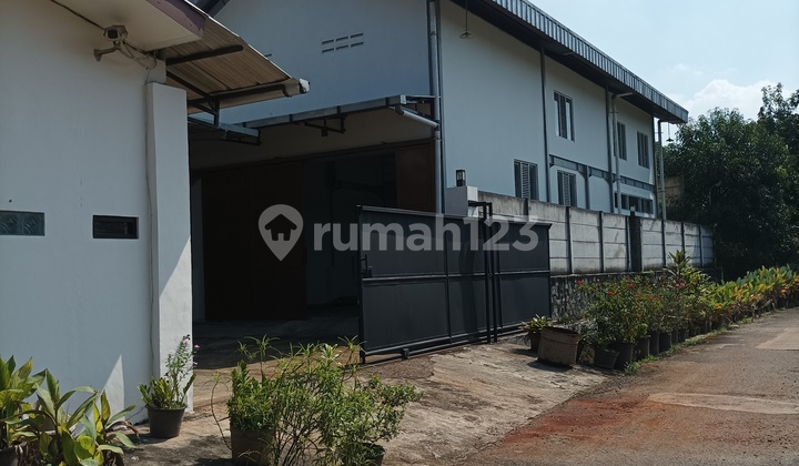 Gudang kecil siap pakai