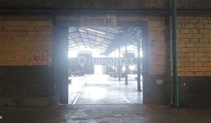 Gudang Di Xona Industri Besar Siap Pakai Dapat Untuk Pabrik 2