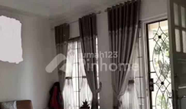 Dijual Rumah Full Furnished Lokasi Strategis Bebas Banjir Di Riviera 2