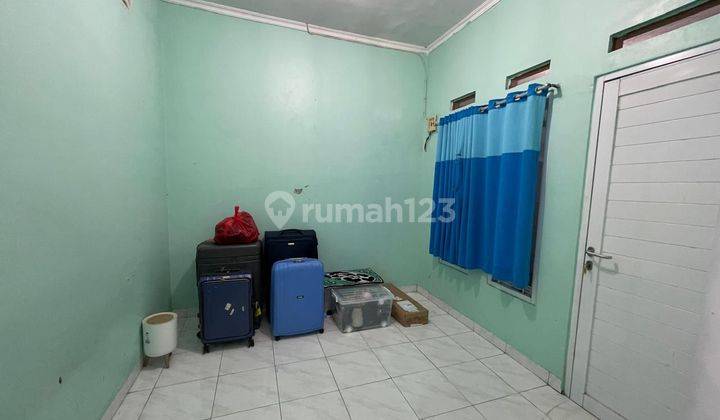 DIJUAL CEPAT RUMAH BU di Jalan masjid NURUL HUDA jagakarsa SHM 2