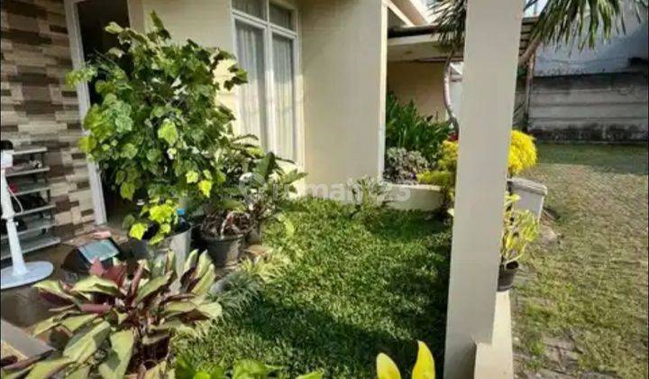 Disewakan Rumah 3 Lantai Di Bellefille Townhouse Bintaro 2