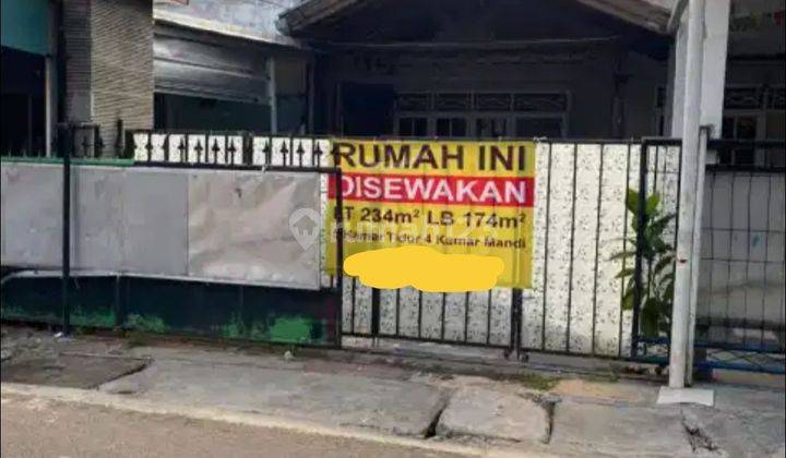 Disewakan Rumah Strategis Untuk Kantor Ataupun Usaha 1