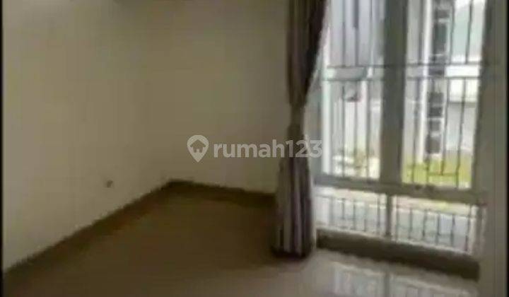 Hot Listing Disewakan Rumah 2 Lantai Bagus Di Ciputat/cireunde 2