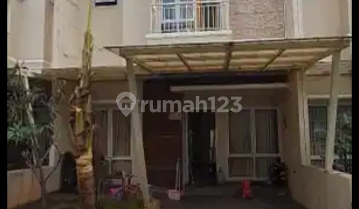 For Rent 2-Story House in Green Bintaro Indah