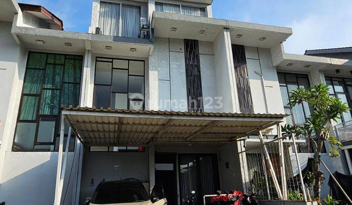 Dijual Rumah Cantik Full Furnished Di Belle Legoso Residence Ciputat 1