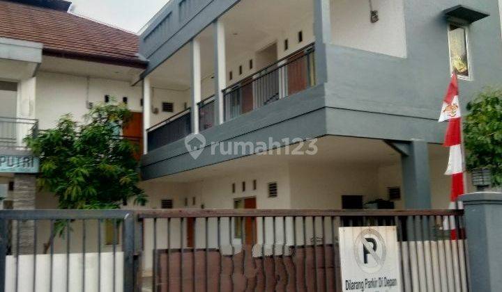 Rumah Kost Kos Dekat Kampus UI Gunadarma Margonda Depok 1