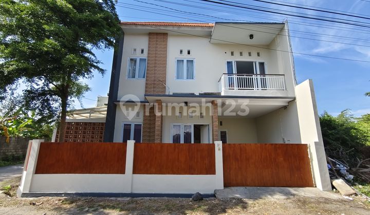 For Sale Rumah Baru Terenovasi di Dekat Pantai Sanur Denpasar 1