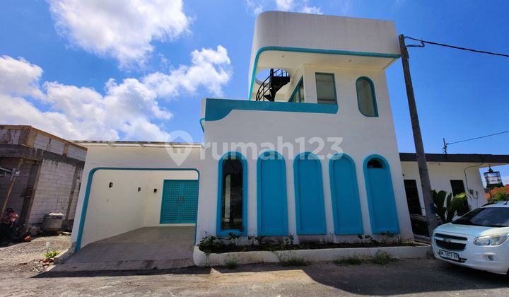 For Sale Private Pool Villa dengan Rooftop di Ungasan Bali