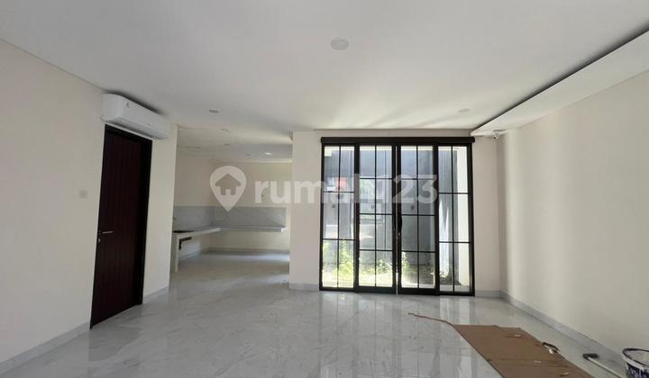 Rumah Modern Dekat Akses Tol-Freehold Rumah Modern Dekat Akses Tol-Freehold