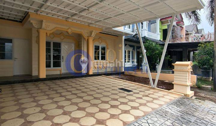 Rumah 2 Lantai Semi Furnished Tipe American Classic  2