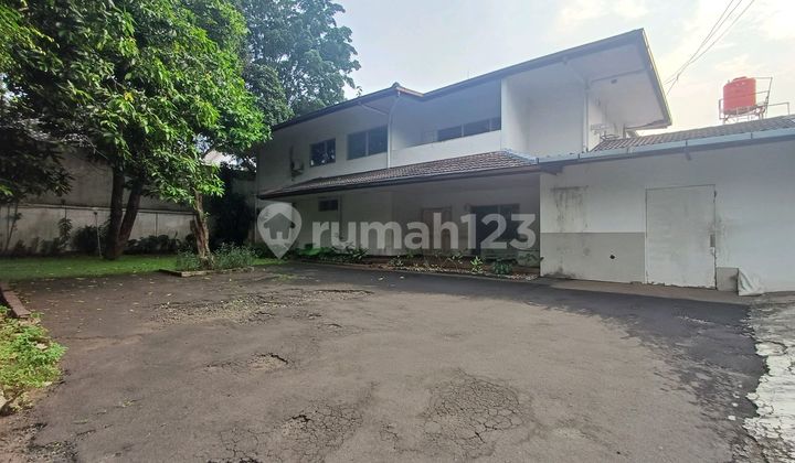 Cheap Land for Sale in Kemang Bonus 2 Houses and Tennis Court