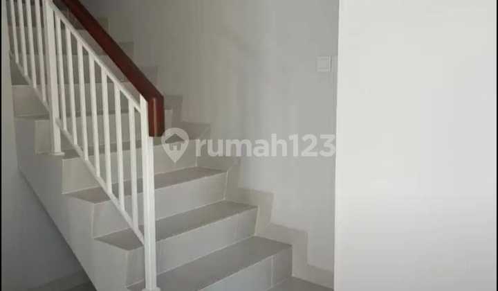 Murah Rumah di Gading Serpong New Karelia 2