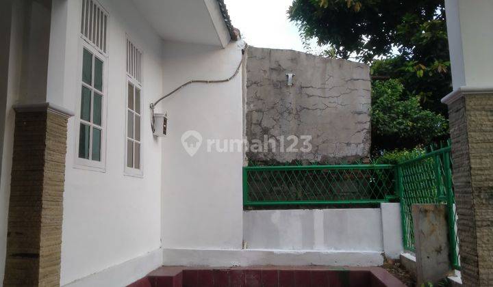 Murah Dijual Rumah Siap Huni di Villa Pamulang 2