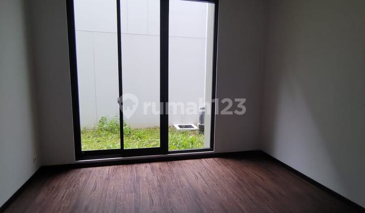 For Sale: House in the exclusive area of BSD Zora 2