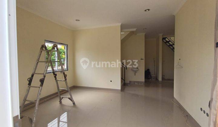 Brand New! Dijual Rumah 2 Lantai di Gading Serpong 2