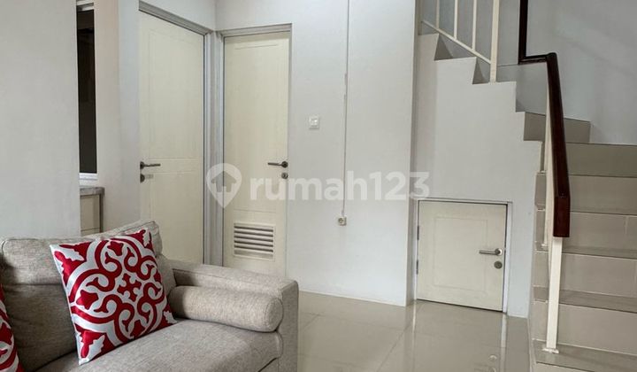 Dijual Rumah Cantik Di Cluster Malibu Gading Serponggading 2