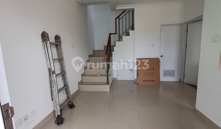 Murah Dijual Rugi Rumah Di Cluster Malibu Village 2