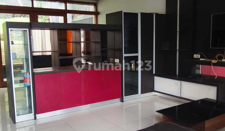Sewa Rumah Lux Semi Furnish Setraduta