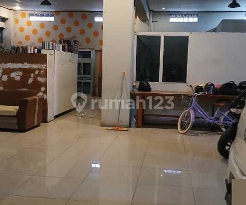 For Rent Building / Shop House / Business Space in North Cimahi