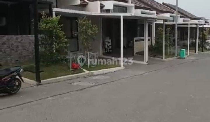 Sewa Full Furnish Rumah Kota Baru Parahyangan 1