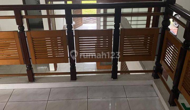 Disewa Rumah Nyaman Cipaku Pekarangan Besar 2 Rumah Jadi 1 Design Sama 2