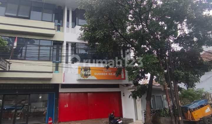 For Rent: Astana Anyar Bandung Commercial Building