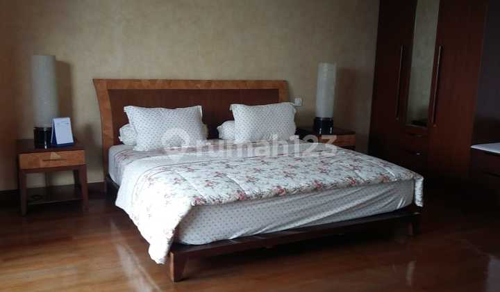 Disewakan :  Rumah Lux dan Mewah Komp. Resort Dago Pakar  2