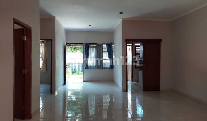 For Rent: Cottage Green Wing Setiabudi House 2
