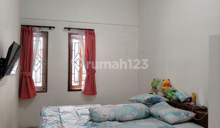 Sell Ready-to-Occupy House in Taman Kopo Indah III / TKI 3 2