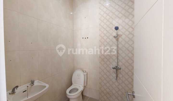 DISEWAKAN Rumah TKI 5 V sommerville Bandung kopo 2