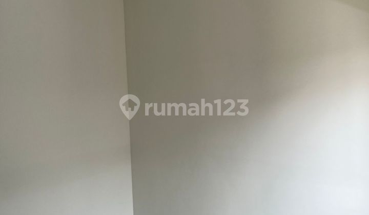 Disewakan Rumah Lokasi Podomoro Park - Cluster Patragriya 2