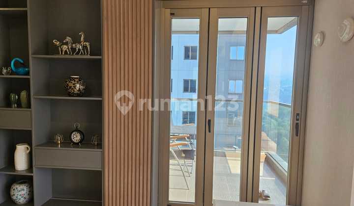 For rent fully furnished luxury cheapest apartment hegarmanah residence 2