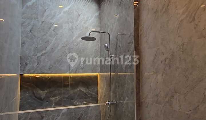 For Quick Sale 100% New Minimalist Modern Setraduta House 2