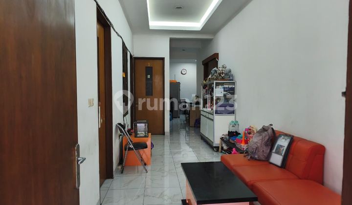 For Sale 2-story House in Mekar Wangi Sayap Moch Toha For Sale 2-story House in Mekar Wangi Sayap Moch Toha
