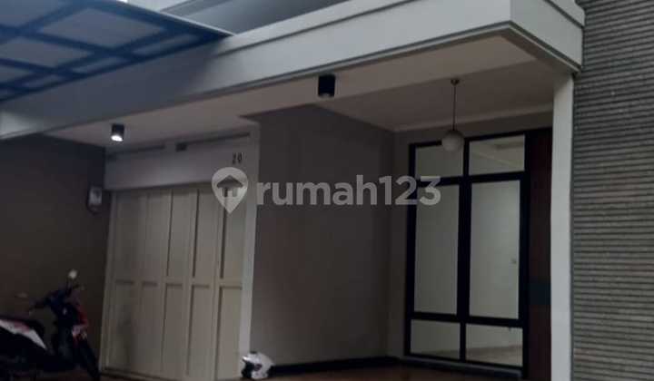 di Jual rumah lux Batununggal Bandung sayap buah batu di Jual rumah lux Batununggal Bandung sayap buah batu