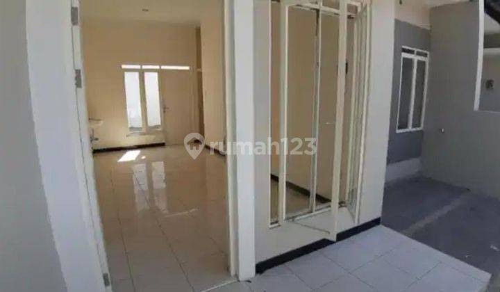DISEWAKAN RUMAH TINGGAL TAMAN HOLIS INDAH SAYAP KOPO BANDUNG 2