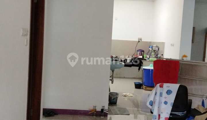 Disewakan Rumah Tki 2 Taman Kopo Indah