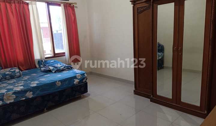 Dijual Rumah Kost2an Cibogo ( Akses Jalan 1 Mobil Kecil )