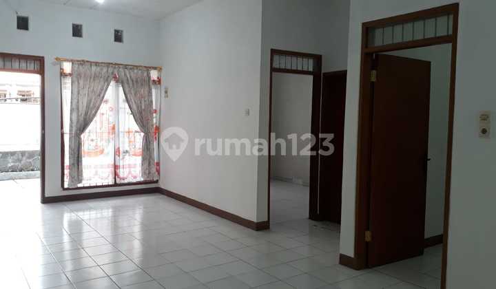 Rumah Bagus Minimalis Strategis Siap Huni di Taman Kopo Indah 3 Tki3 Bandung 2