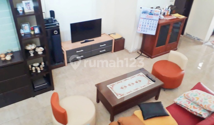 RUMAH KOS + INDUK 13 KAMAR , LIAS ,KOKOH & STRATEGIS DI TLOGOMAS 6