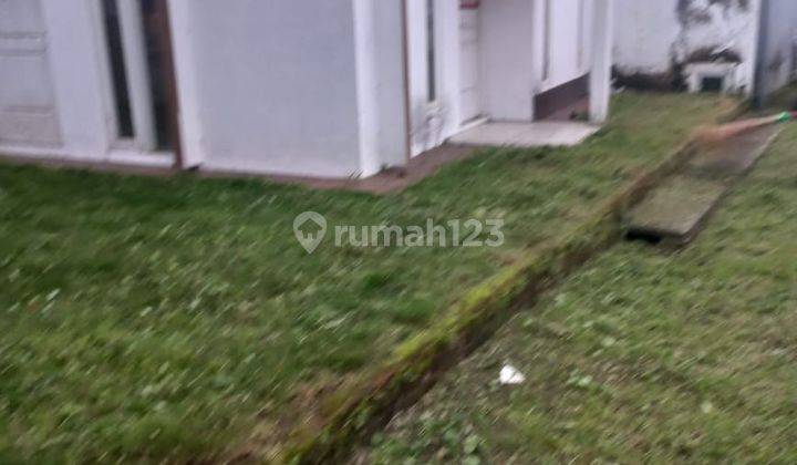 Rumah Hook lokasi strategis di Buring kota Malang siap huni Harga Nego!
 2