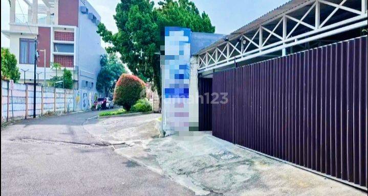 KOS EKSKLUSIF 21KT + FURNISH + TEMPAT USAHA DI PUSAT KOTA MALANG 1