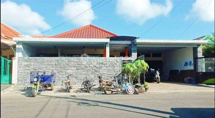 RUMAH BAGUS 2 LT SIAP HUNI LOKASI SANGAT STRATEGIS DI ARJOSARI 1