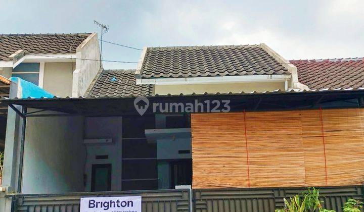 RUMAH BAGUS MODERN MINIMALIS DI SINGOSARI KOTA MALANG HARGA NEGO 1