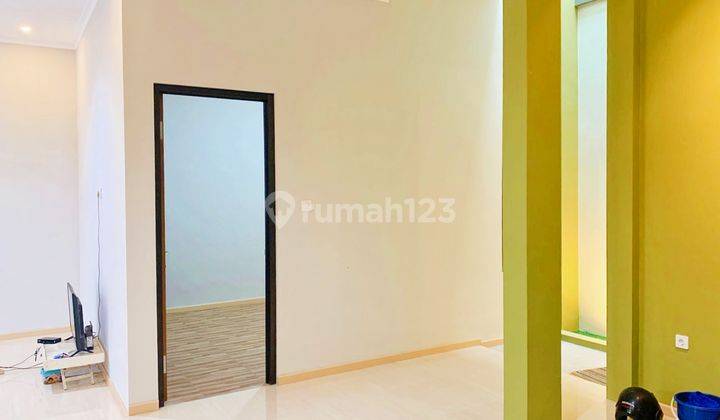 RUMAH BARU 2 LT MODERN DIPUSAT KOTA BATU SIAP HUNI HARGA MURAH! 2