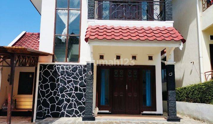 Villa Mewah Jual Cepat 2 Lt View Pegunungan Menawan Di Kota Batu 2