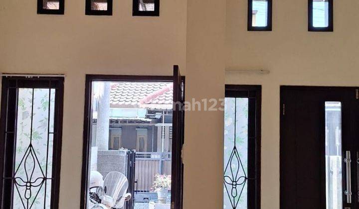 Rumah Siap Huni
rumah Bagus Modern Lokasi Strategis Di Sukun 2