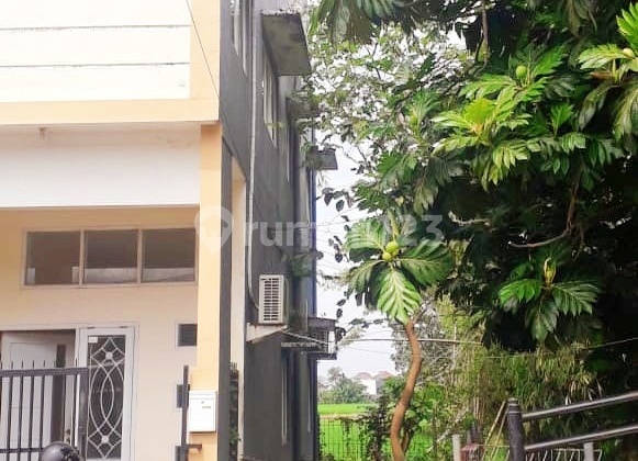 Modern 2-Story House In Kemirahan Blimbing, A Step Away To Suhat, UB, etc. 2