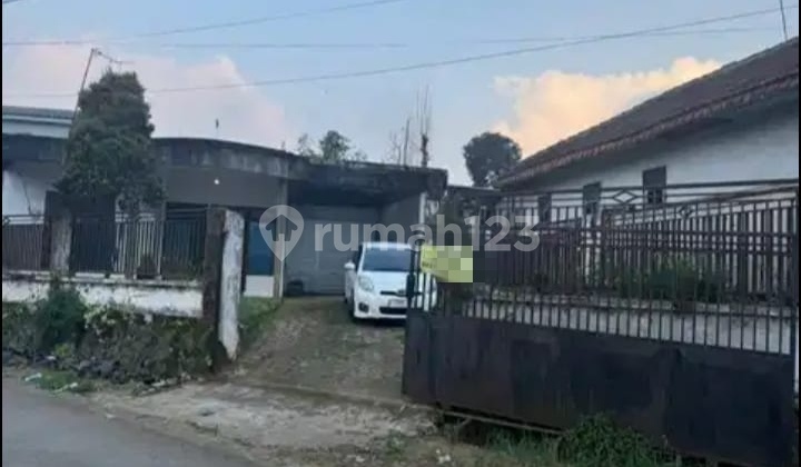 Affordable Spacious Villa in Cangar Mountain Peak Area, Bumiaji, Batu City 2