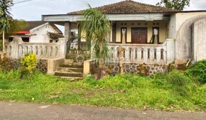 Dijual Cepat! Rumah Bagus Murah Poros Jln Strategis Di Pasuruan 
 1